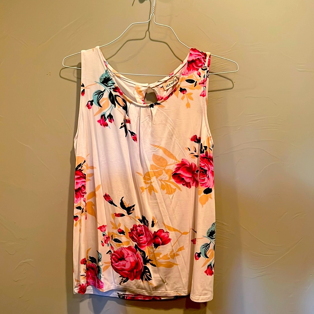 A nice cut off for summer time.